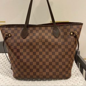 Louis Vuitton Neverfull MM